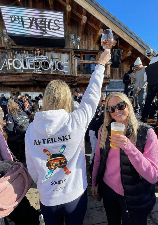 Sweat Midnight Paris – “After Ski Society”